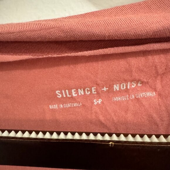 ๐ NWT Silence + Noise Lia Asymmetrical Tank Top, Size S - Picture 6 of 8